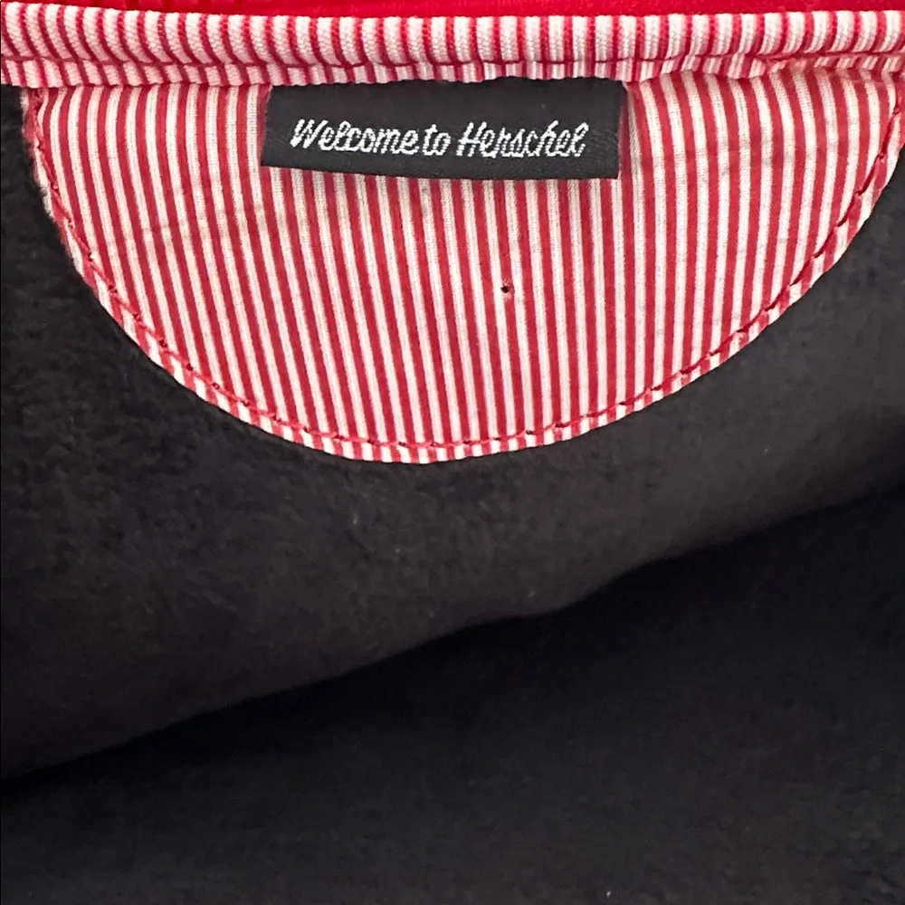 Herschel Supply Co. Red Blue 15” Padded Laptop Sleeve